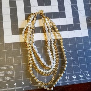 Fabulous Chunk necklace